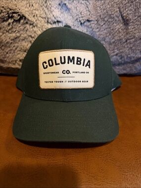 Columbia Forest Green Patch Hat